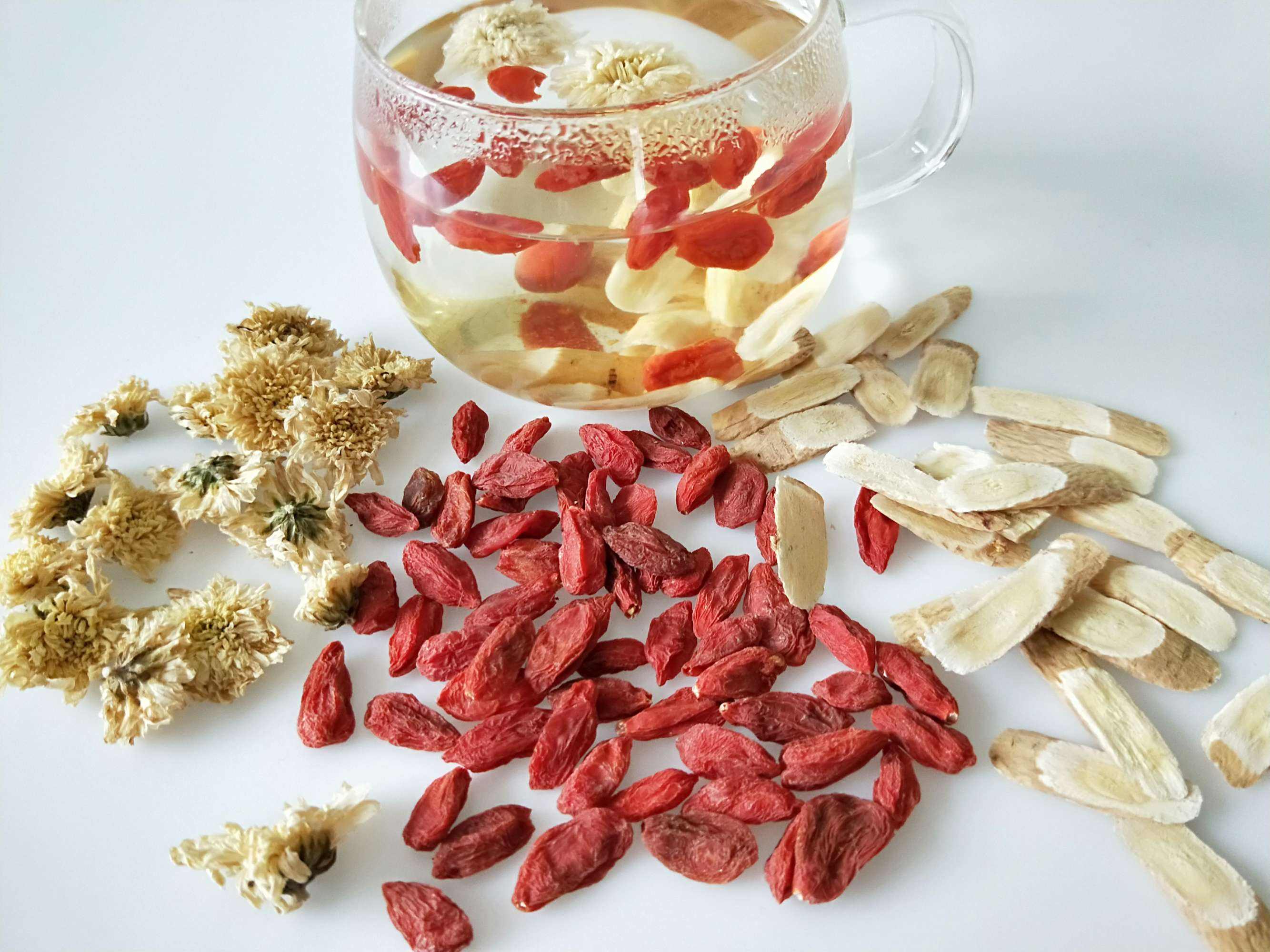 Té saludable de crisantemo blanco